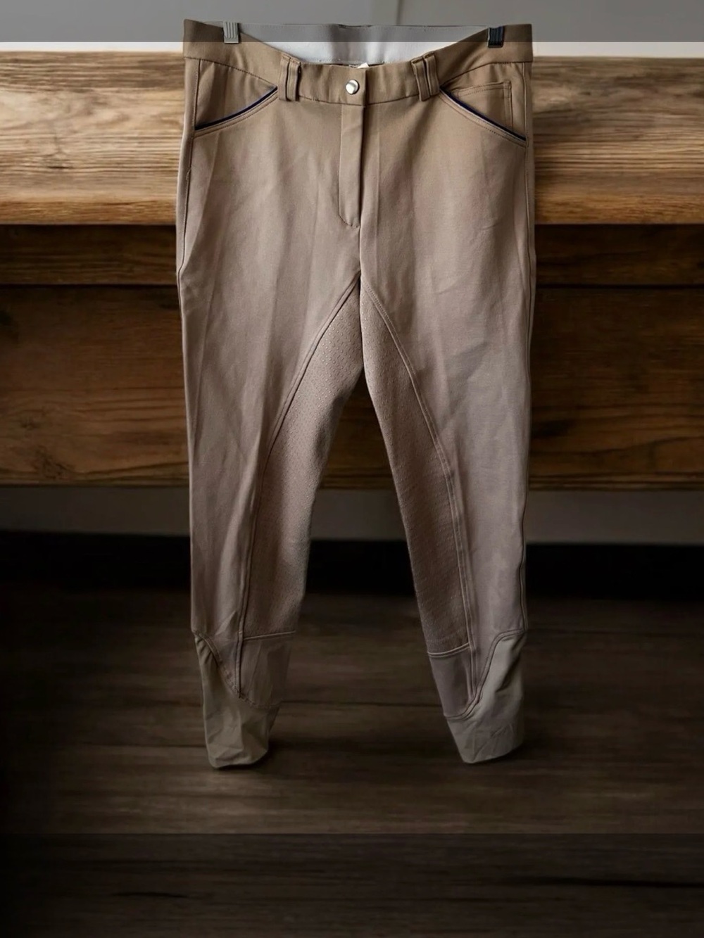 Women’s Tan Equestrian Riding Pants